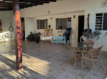 Casa de 3 quartos, Guará · Casa de 3 quartos e 3 vagas de garagem com energia solar no Guará I