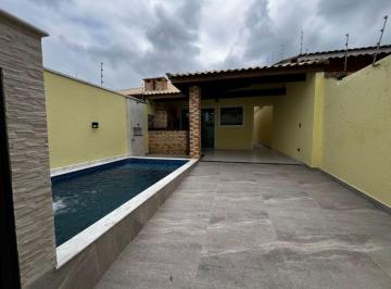 Casa de 3 quartos, Peruíbe · Casa com 3 quartos e piscina em Peruíbe - R$ 580.000,00.