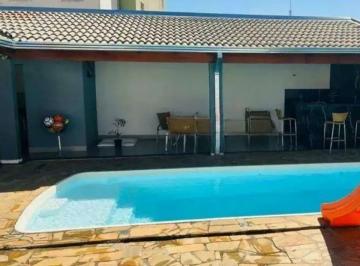 Casa de 3 quartos, São Paulo · Casa de 190 m² com 3 quartos à venda no Jardim Petrópolis