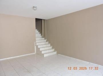 Casa de 3 quartos, Itatiba · Casa 3 dorm. um é suíte com varanda, garagem 2 carros, Sta. Filomena, Itatiba, SP.