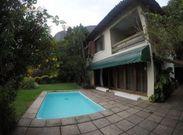 Casa de 4 quartos, São Sebastião · Casa de 210 m² com 4 quartos à venda em Boiçucanga