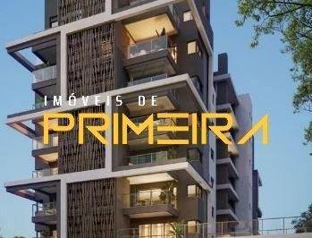 Apartamento · 182m² · 3 Quartos · Apartamento à venda - no Centro Cívico