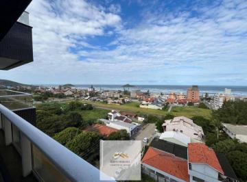 180017db5790df018d826b278efef2.jpeg · Apartamento no Centro de Imbituba com Vista Mar e Localização Privilegiada