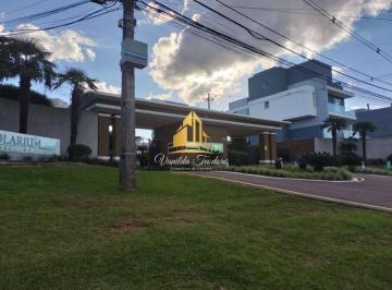 1206028d5b8bfa3d3f8d44f1d1cc77.jpeg · Casa maravilhosa em condomínio alto padrão, construída em 2 terrenos, 3 suítes, 5 vagas de garagens,