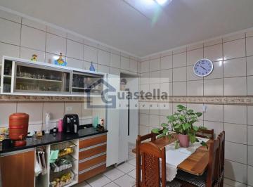 Casa · 128m² · 2 Quartos · 2 Vagas · Casa Térrea na Vila Planalto em São Bernardo do Campo | 2 Dorms e Suíte