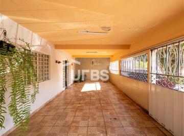 Casa · 400m² · 5 Quartos · 3 Vagas · Casa de Rua - Sobrado 5 quartos