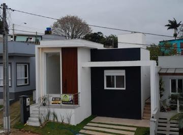 Casa · 65m² · 2 Quartos · 2 Vagas · Casa 2 quartos em condomínio fechado com 2 vagas