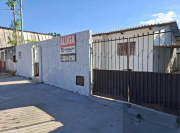 c3ee39b2914a1756125 · CASA RESIDENCIAL DE 2 QUARTOS, NA RUA PIRAPORA