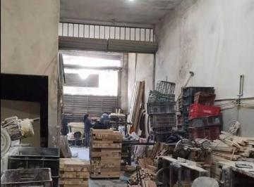 Comercial , São Bernardo do Campo · Salão Comercial de 142m² e 2 vagas - Cooperativa/SBC