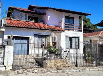 Casa · 119m² · 5 Quartos · 5 Vagas · Casa Duplex com 5 dormitórios e suíte - Abraão