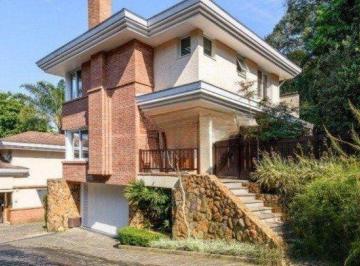 Casa · 457m² · 3 Quartos · 4 Vagas · Casa em Condomínio em Pedra Redonda