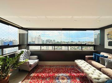 Apartamento · 136m² · 3 Quartos · 3 Vagas · Apartamento de 3 suítes com 3 vagas, 136 m2 próximo ao Shopping Iguatemi.
