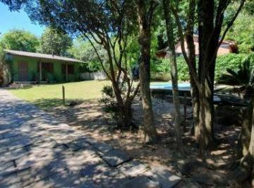 Casa · 120m² · 3 Quartos · 5 Vagas · Casa em Porto Alegre, no bairro Ponta Grossa, com 3 dormitório(s), e 3 banheiros