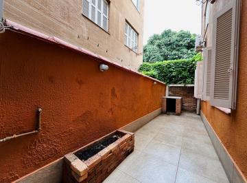 Apartamento · 61m² · 2 Quartos · Apartamento 2 dormitórios com pátio no bairro Navegantes, em Porto Alegre.