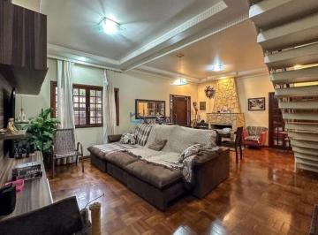 Casa · 230m² · 4 Quartos · 3 Vagas · Sobrado Jardim da Saúde com piscina