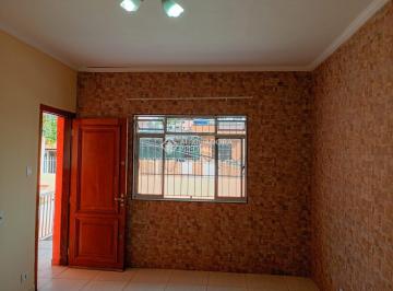 Casa · 140m² · 3 Quartos · Sobrado amplo com 3 dormitórios em terreno de 267 m² na Vila Dirce