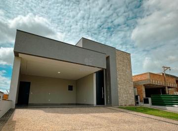 Casa · 230m² · 4 Quartos · 4 Vagas · Casa à venda em Paulínia, Parque Brasil 500, com 4 suítes, com 230 m², Condomínio Club Santorini