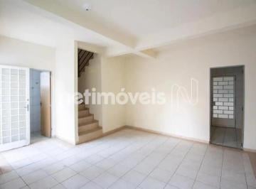 Sala · Seu Novo Lar na Região do Castelo: Espaço, Conforto e Pet Friendly!