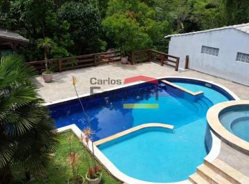 Casa · 355m² · 6 Quartos · 4 Vagas · Casa em condominio na Serra da Cantareira, com 4 suites, piscina
