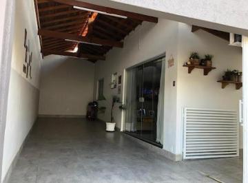 f59093777fbd1f723ade40c2eb0d3bc1b09c1091 · Casa com 2 dormitórios à venda, 95 m² por R$ 370.000,00 - Parque das Grevíleas - Varginha/MG