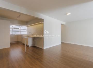 1 · Apartamento de 3 quartos com 100m² reformado no Água Verde, próximo à Praça do Japão