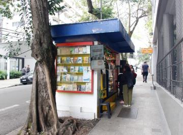 Comercial · 6m² · Loja na Rua Pires da Mota, 840 - Banca de Jornal • 6 m²