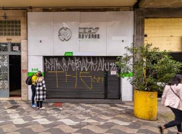 Comercial · 240m² · Galpão na Avenida Rio Branco, 316 • 240 m²