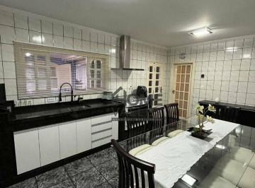Casa · 153m² · 3 Quartos · 3 Vagas · Casa para venda em Jardim Centenário de 153.00m² com 3 Quartos, 1 Suite e 3 Garagens