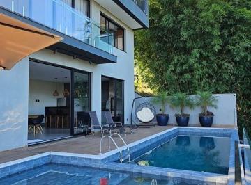 Casa · 570m² · 3 Quartos · 4 Vagas · Casa de Condomínio para venda em Condominio Vale Das Aguas de 570.00m² com 3 Quartos, 3 Suites e 4 G