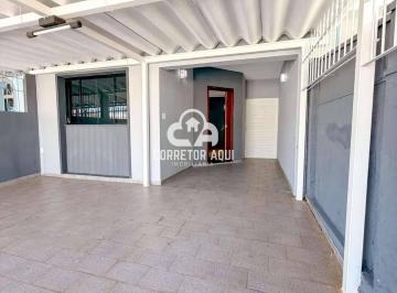 Casa · 124m² · 2 Quartos · 2 Vagas · Casa para venda em Vila Cordenonsi de 124.00m² com 2 Quartos e 2 Garagens
