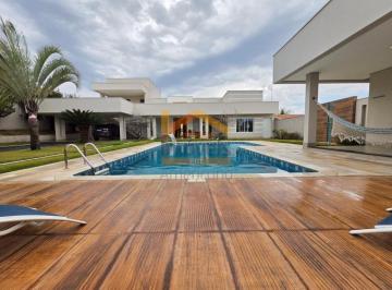 Casa · 380m² · 4 Quartos · 6 Vagas · Casa para venda em Residencial Vale Das Nogueiras de 380.00m² com 4 Quartos, 1 Suite e 6 Garagens