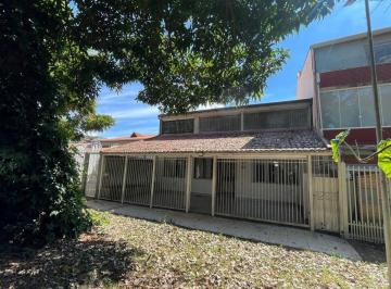 Casa de 4 quartos, Brasília · casa - asa sul - 713 sul - 4 quartos - suite - garagem - piscina - sobrado