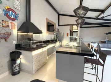 Casa de 3 quartos, Taubaté · Casa de 250 m² com 3 quartos à venda no Jardim das Nações