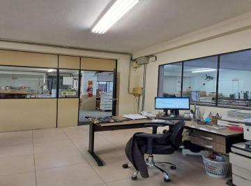 Comercial de 3 quartos, São Paulo · GALPAO EM SAO PAULO ALUGUEL COM UMA CASA NO VALOR DE 12 MIL