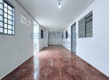 Casa · 70m² · 3 Quartos · Casa para Locação na QSB 3 - Taguatinga Sul, Com Entrada Independente