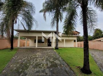 Casa · 234m² · 5 Quartos · Casa para Alugar no Condomínio Campos de Santo Antônio em Itu/SP.