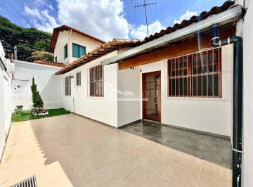 Casa · 130m² · 3 Quartos · Casa à venda - em Dona Clara