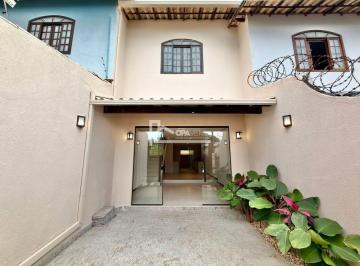 Casa · 130m² · 3 Quartos · Casa à venda - em Letícia