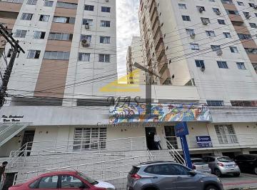 Comercial · 47m² · Sala Comercial à venda no Boulevard Nair Vieira de frente para a rua
