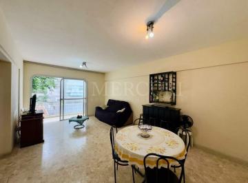 Apartamento · 95m² · 2 Quartos · Apartamento mobiliado de 95 m² à venda em Pitangueiras, Guarujá