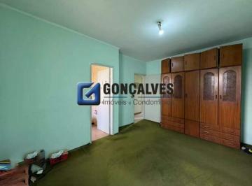 Casa · 174m² · 3 Quartos · 2 Vagas · Casa à venda no Jardim Stella, Santo André, com 3 quartos e quintal