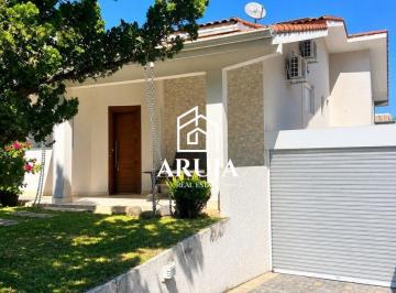 Casa · 196m² · 3 Quartos · Casa à venda - em Arujá