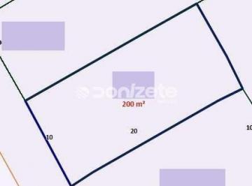 Terreno · 200m² · 3 Vagas · Terreno à venda no Bairro Jardim, Santo André, com 200 m²