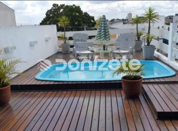 Casa · 211m² · 5 Quartos · 4 Vagas · Sobrado Residencial para locação - Com Piscina, Espaço Gourmet e 5 Quartos em Parque das Nações – Sa