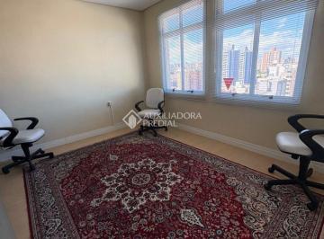 Comercial · 33m² · 1 Vaga · Sala Comercial no bairro Menino Deus