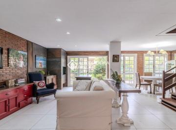 Casa · 201m² · 3 Quartos · 3 Vagas · CHARMOSA CASA EM CONDOMÍNIO FECHADO AO LADO DO IGUATEMI!
