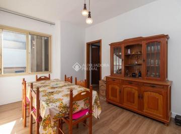 Apartamento · 58m² · 2 Quartos · Apartamento com orientação solar leste/norte, sol da manhã nos quartos e da tarde na área de serviço