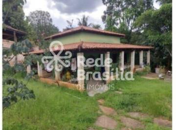 Casa · 150m² · 3 Quartos · 2 Vagas · Condomínio Ouro Vermelho II - Casa à venda, com 2 quartos, varanda, Jardim Botânico-DF