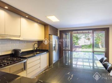 Casa · 300m² · 4 Quartos · 1 Vaga · CASA RESIDENCIAL TIPO SOBRADO COM 4 QUARTOS E 1 VAGA DE GARAGEM NO BAIRRO MENINO DEUS