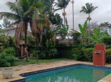 Casa · 600m² · 4 Quartos · Linda casa em meio à natureza, localizada no bairro Chácaras São José, Zona Leste de São José dos Ca